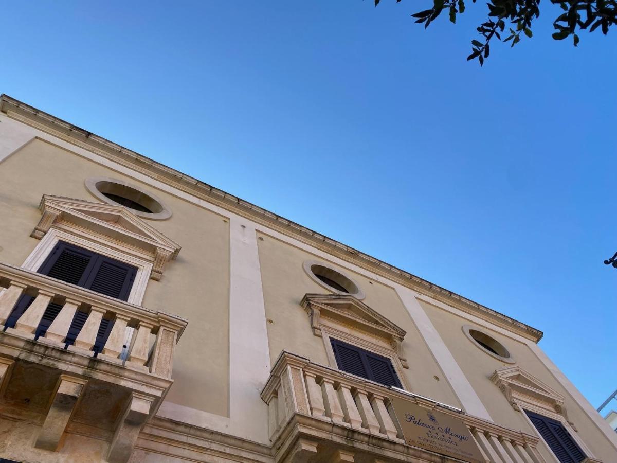 Palazzo Mongio Suites And Apartments Gallipoli Exteriér fotografie